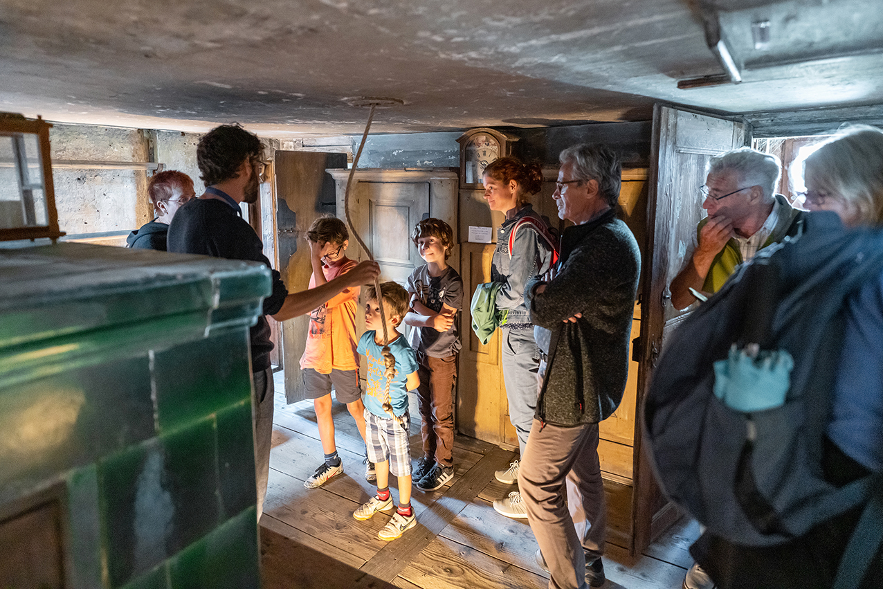 Führung von Denkmalpflege und Archäologie des Kantons Luzern in der Wachstube im Wachturm - Tag der offenen Museggtürme - 10.09.2022 - Foto: Sandra Fischer